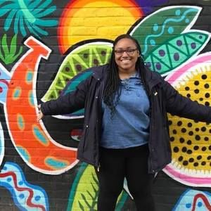 Meet your Posher, Ilana